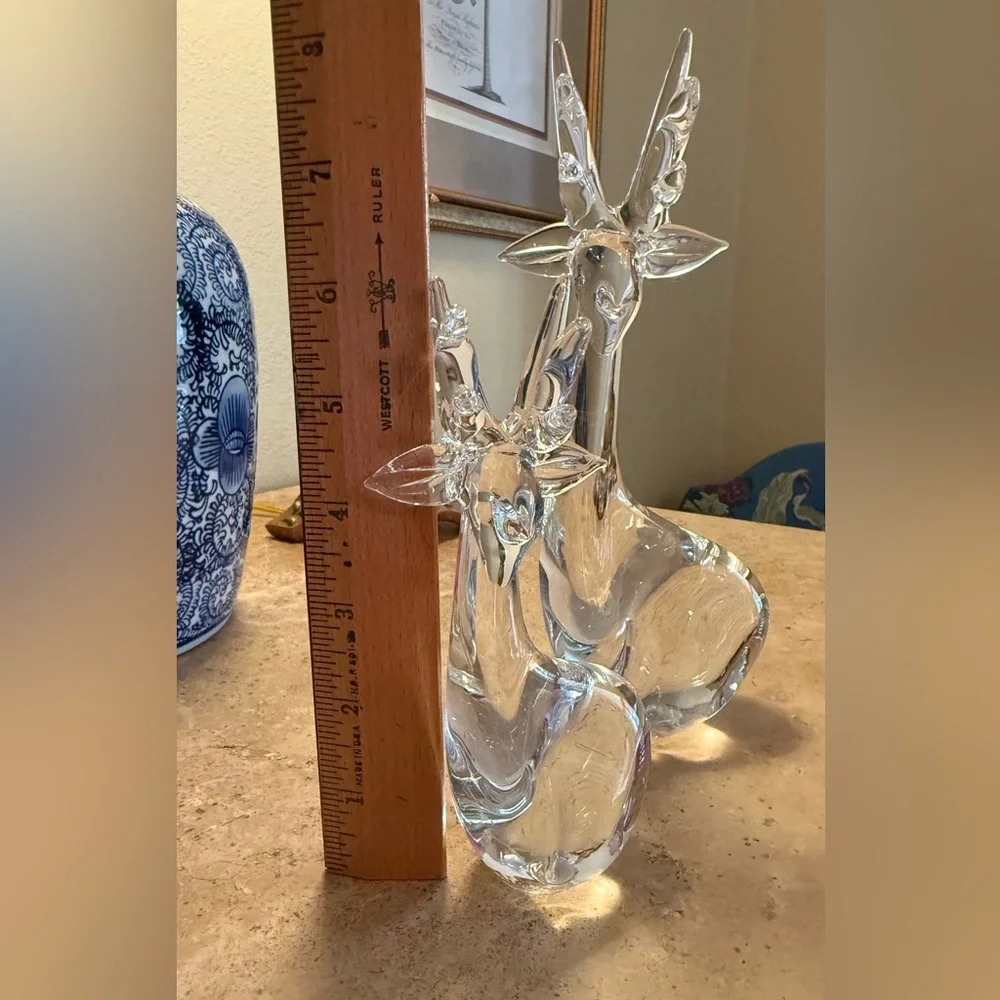 Vintage Clear Art Glass Reindeer Figurines - Set of 2 (Mid-Century Style)